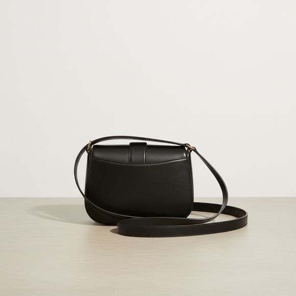 Kate Spade Black Leather Saddle Bag Crossbody – NWT – Gold Hardware – Dust Bag - Picture 9 of 17